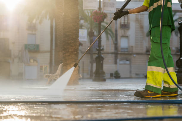 Best Garage Pressure Washing  in Mayfield Heights, OH